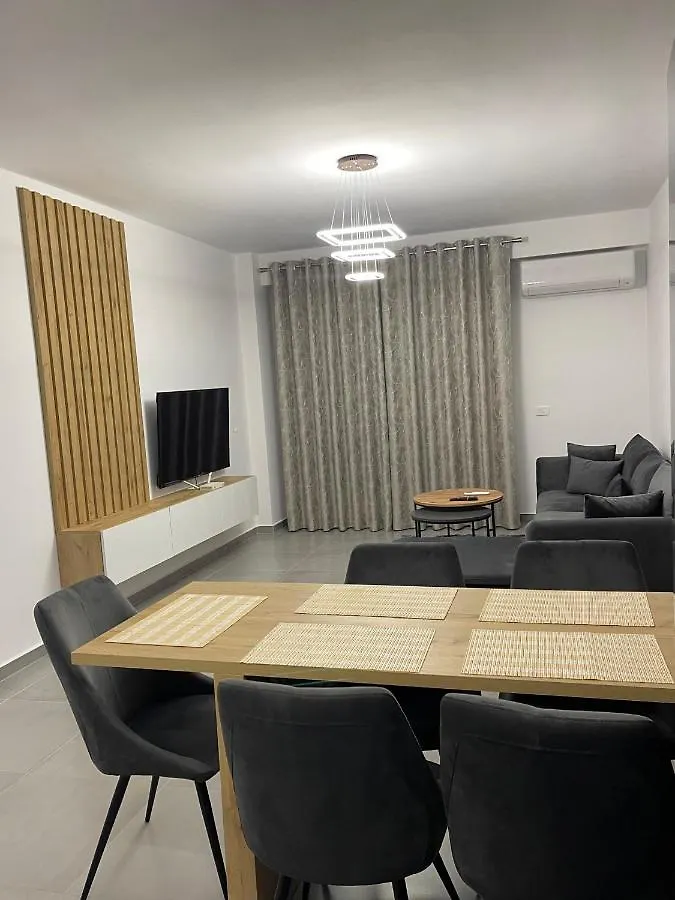 Seaview Modern Two Bedroom Apartment Sarandë